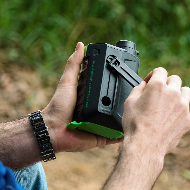 【Greeshow｜極速濾淨濾水器-大全配版】1分鐘 500ml，99% 真過濾細菌、重金屬！